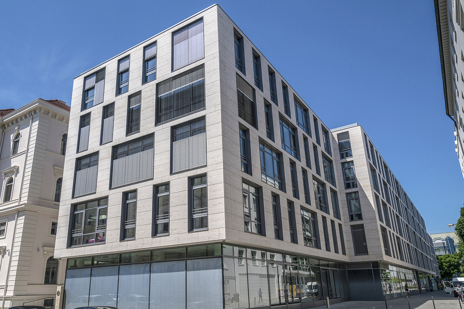 Steinfassaden | Hinterlüftete Fassade | Steinbruch Mellikon